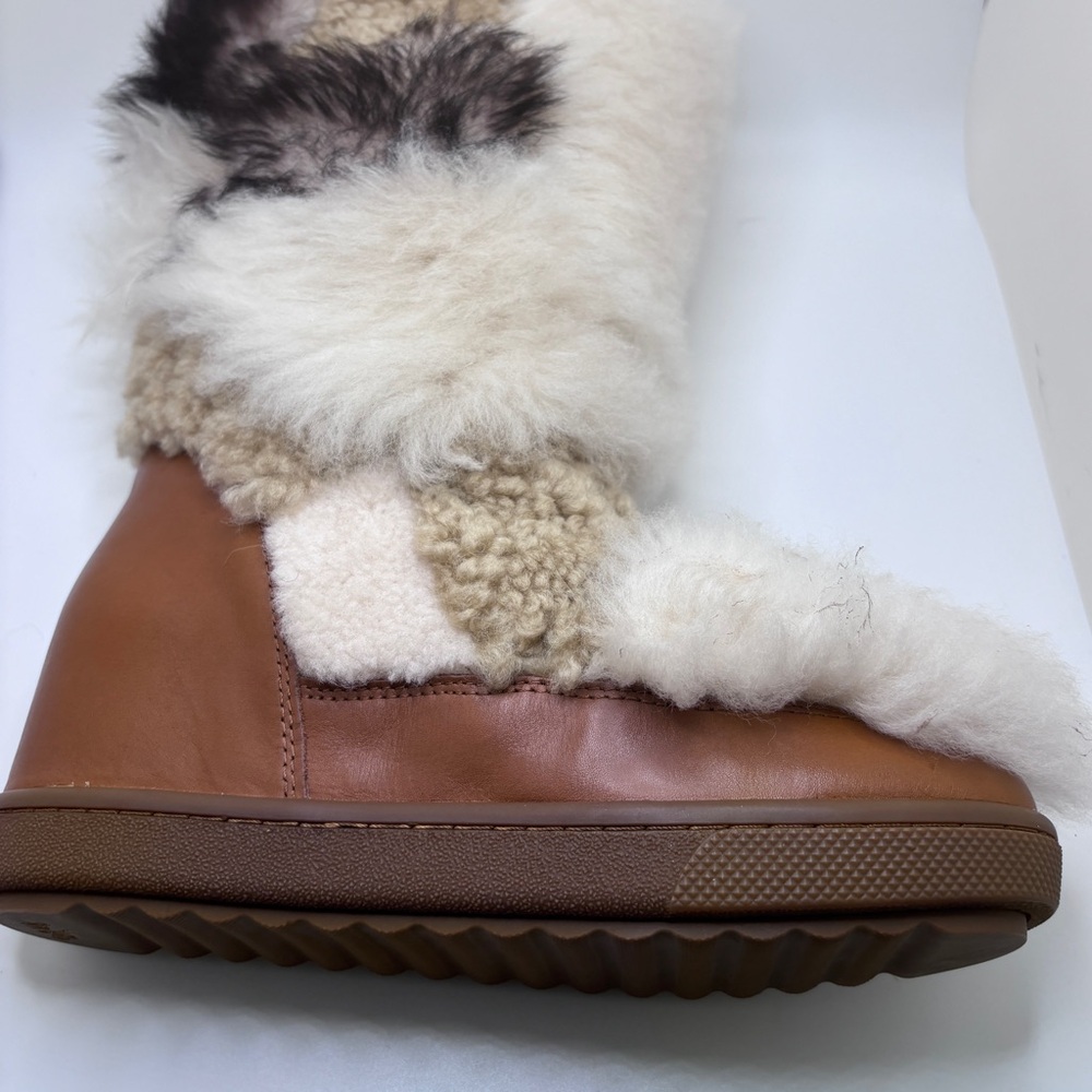NIB COACH Morton Calf/Shearling Mix Saddle/Natural Boot - Picture 10 of 13